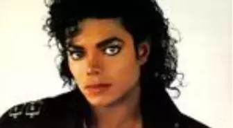 Michael Jackson kimdir? Michael Jackson albümleri nelerdir? Michael Jackson hayatı ve biyografisi! Michael Jackson hakkında merak edilenler!