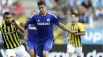 Chelsea, Hollandalı futbolcusu Marco Van Ginkel ile sözleşme uzattı