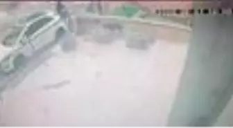 Sokak ortasında avukata silahlı saldırı kamerada