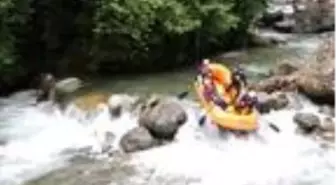 Tunca Vadisi'nde ilk rafting etkinliği