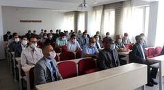 Ağrı İl Müftüsü Topçu'dan Vefa Sosyal Destek Grubuna Başarı Belgesi