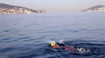Son dakika haber | Kartal'dan Çınarcık'a 10 saatte yüzdüler