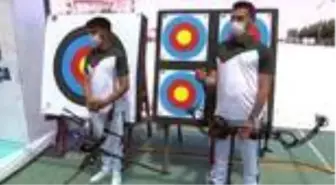 Türk Okçuluğu, '12 Adımda Okçuluk' kitabıyla dünyaya anlatılacak (1)