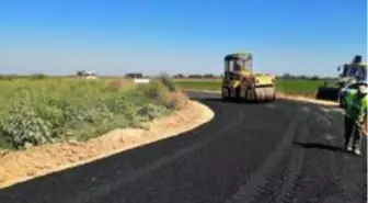 Tarsus ve Çamlıyayla'da yol çalışmaları