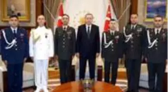 15 Temmuz'da Erdoğan'ın yerini FETÖ'cülere söylediği için yargılanan 3 yaver, tahliye edildi