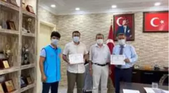 Başkan Alhan, kurbanını bağışladı