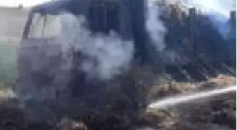 Nevşehir'de saman yüklü kamyonet yandı