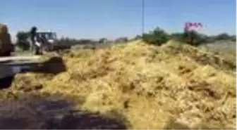 Römorktaki saman balyaları yandı