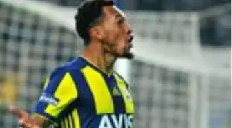 Fenerbahçe'de gözden düşen Jailson kendine kulüp aramaya başladı!