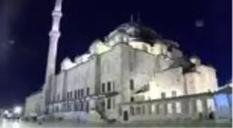 AK Parti Gençlik Kollarından 'Ayasofya' için şükür duası
