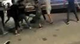 Taksim'de 'Dövüş Kulübü' filmini aratmayan meydan kavgası kamerada