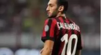 Hakan Çalhanoğlu şov yaptı! Milan 3-1 Parma