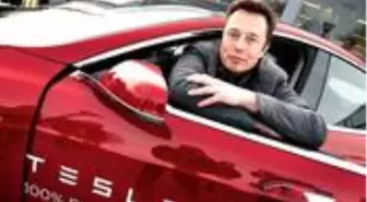 Elon Musk, son dört ay içinde servetini 3 kat artırarak ilk kez zenginler listesinde ilk 10'a girdi