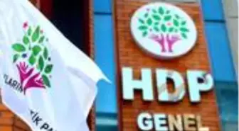 Görevden uzaklaştırılan HDP'li Batman Belediye Başkanı Mehmet Demir, gözaltına alındı