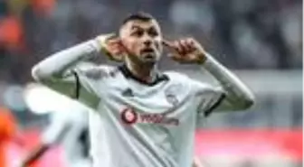 İşte Burak Yılmaz'ı transfer etmek isteyen takımlar: Fiorentina, Lecce ve Lille