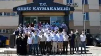 Kaymakam Muhammet Önder Gediz'e veda etti