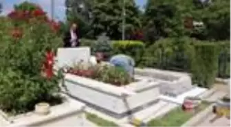 Patlama şehidi Manga'nın mezarı memleketinin taşıyla yapılıyor