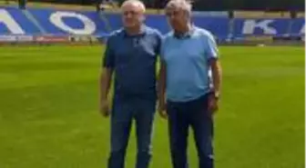 Mircea Lucescu, Dinamo Kiev'in yeni teknik direktörü oldu