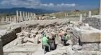 Tripolis Antik Kenti'ndeki 'anıtsal çeşme'nin restorasyonuna başlandı