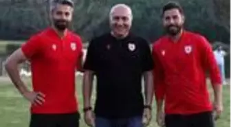 Samsunspor'da Erkam Reşmen ve kaleci Ahmet Altın ile 1 yıllık sözleşme yenilendi