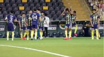 Son dakika spor: Fenerbahçe savunmayı oturtamadı!