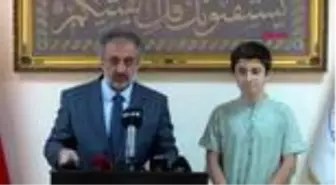 İSTANBUL MÜFTÜSÜ 15 YAŞINDA HEM HAFIZ OLAN HEM DE LGS'DE İLK BİN 500'E GİREN GENCİ KABUL ETTİ.