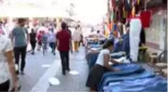 ADANA Bayram alışverişinde koronavirüse davet