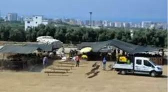 Kurban satış pazarları ilaçlanıyor