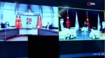 AK Parti'de partilerle bayramlaşma video konferans yöntemiyle yapıldı