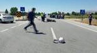 Son dakika haberi... Otomobille motosiklet çarpıştı: 2 yaralı