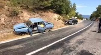 Çanakkale Yenice'de trafik kazası: 2 yaralı