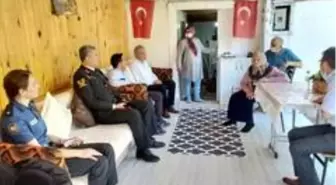 Daday protokolü şehit annesini yalnız bırakmadı