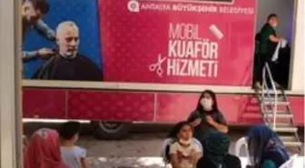 Mobil kuaför tırı Elmalı'da 331 vatandaşa hizmet verdi