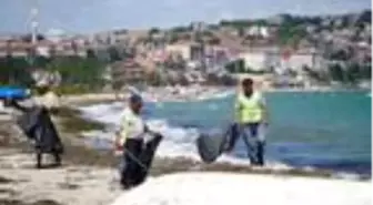 Tekirdağ'ın tatil beldesinde 500 ton çöp toplandı