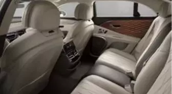 Dünyanın ilk üç boyutlu ahşap panelleri Yeni Bentley Flying Spur'da!