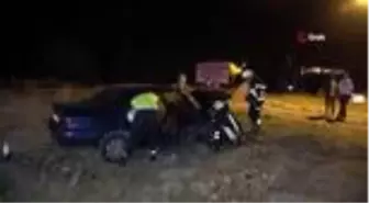 Isparta'da iki otomobil çarpıştı: 7 yaralı