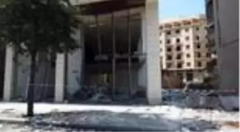 Patlama alanı, enkaz kaldırma ve yardım çalışmaları