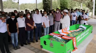 Kansere yenik düşen spiker Emre Gönlüşen son yolculuğuna uğurlandı