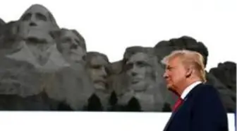 Trump: Rushmore Anıtı'na heykelimin eklenmesi fena fikir değil