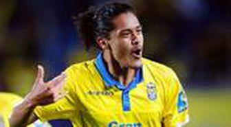 Fenerbahçe, Las Palmas forması giyen Mauricio Lemos ile prensipte anlaştı