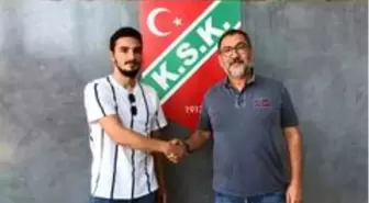 Karşıyaka, Metin Peker'le sözleşme yeniledi