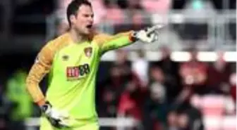 Fenerbahçe, Bournemouth'un kalecisi Begovic'i transfer etmek istiyor