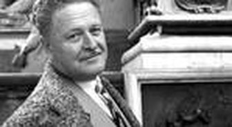Nazım Hikmet Ran sözleri: En güzel, duygusal, memlekete dair, etkileyici Nâzım Hikmet sözleri