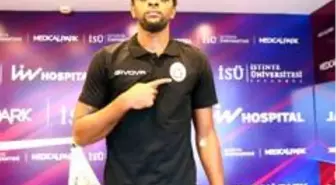 Galatasaray'ın yenileri sağlık kontrolünden geçti