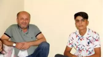 O kahramanların ailesi evini İHA'ya açtı