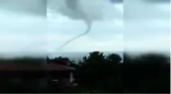 Denizde hortum meydana geldi