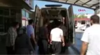 ADANA Kozan'da kamyonet uçuruma düştü 6 yaralı