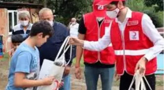 Son dakika... Eyüp Sultan Genç Kızılay, Ordu'da çocuklara hediye dağıttı