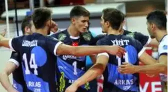 6. TSYD İzmir Voleybol Turnuvası: Arkas Spor: 3 İnegöl Belediyespor: 0