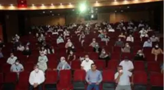 Kahta'daki aday öğretmenlere seminer